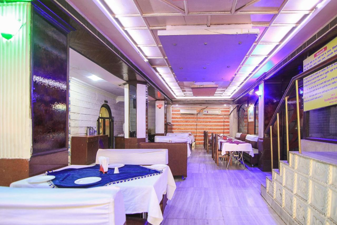 Oyo 2569 Hotel Paradise Kanpur Exterior foto