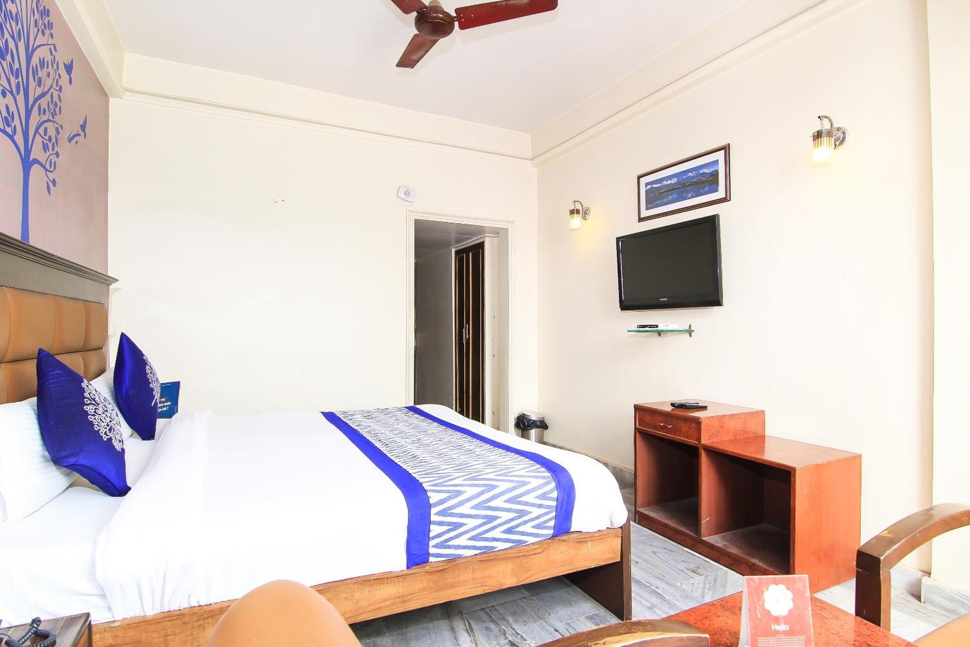 Oyo 2569 Hotel Paradise Kanpur Exterior foto